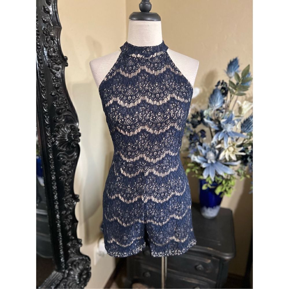 Fab'rik Sexy Lace One Piece Short Set Romper Size Small